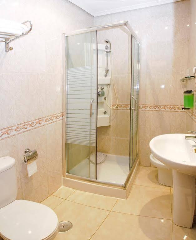 Toledo Plaza Hotel Luaran gambar
