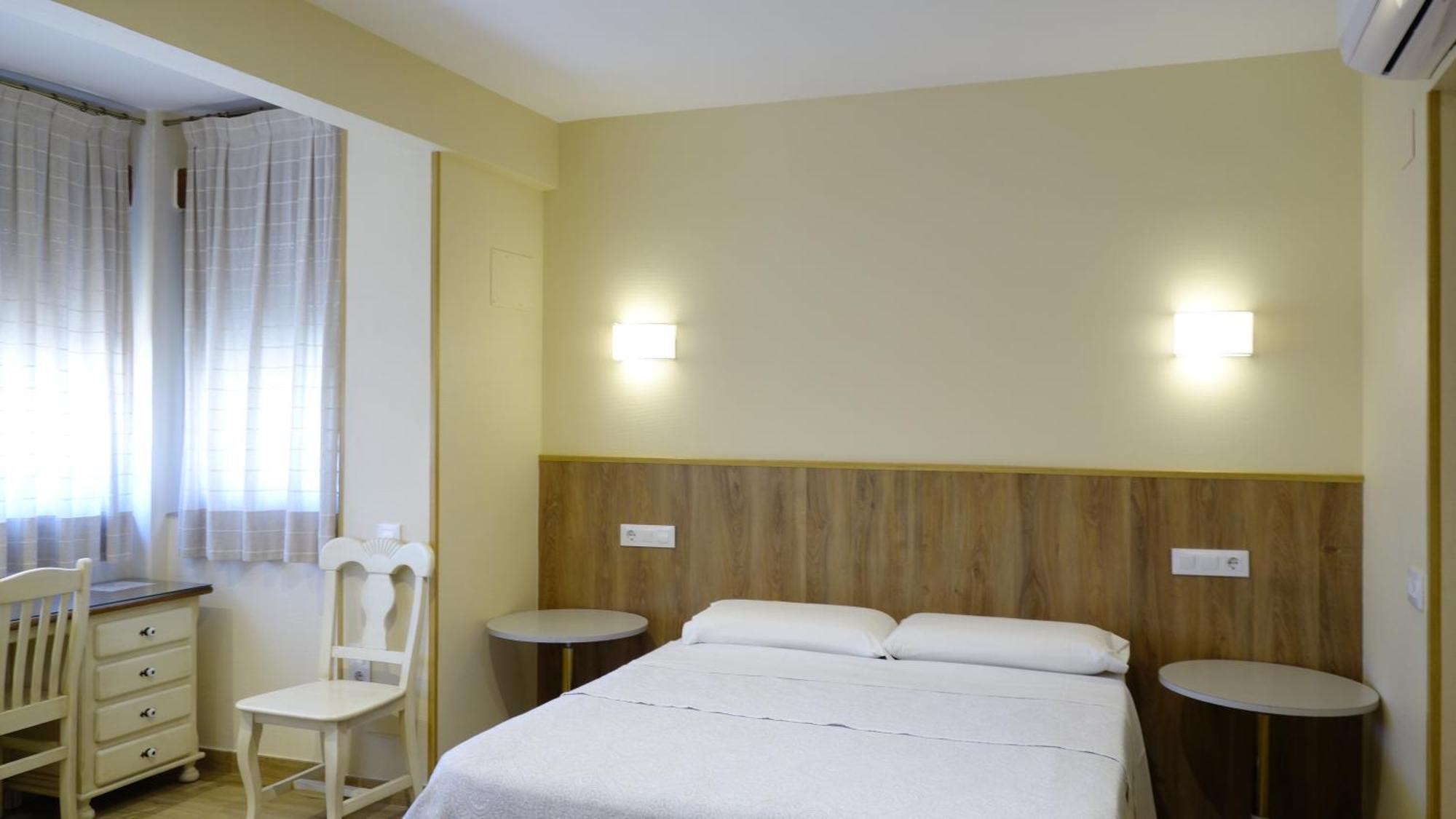 Toledo Plaza Hotel Luaran gambar